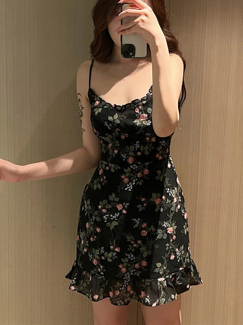 V-Ne Floral Print  Dress
