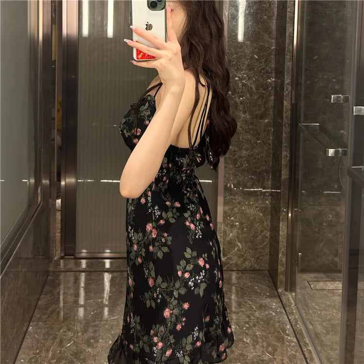 V-Ne Floral Print  Dress