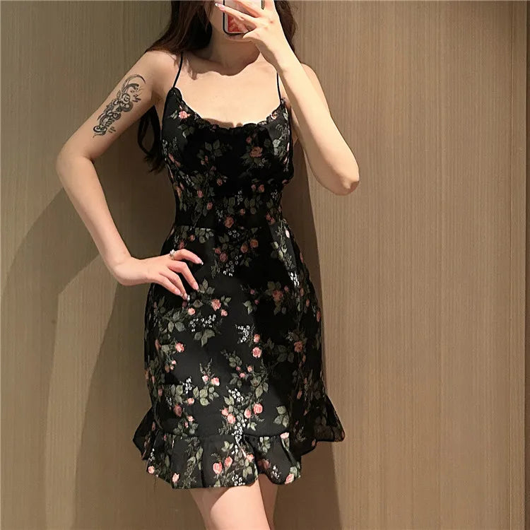 V-Ne Floral Print  Dress
